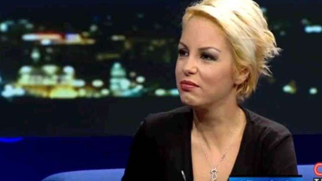 'Yıkılıyo' şarkısıyla piyasaları altüst etmişti! Ayça Tekindor'un son halini görenler şaşıp kaldı: Eski halinden eser kalmamış 3